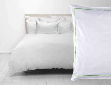 Christian Fischbacher Satin Duvet Cover Set Premium white with green frame